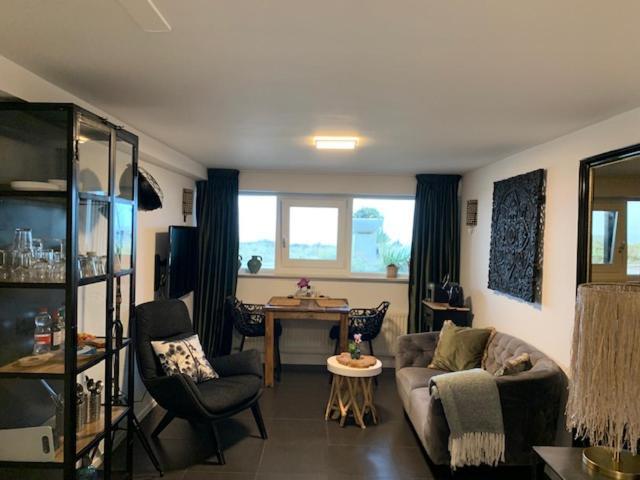 B&B Zeespiegel Zandvoort Bagian luar foto